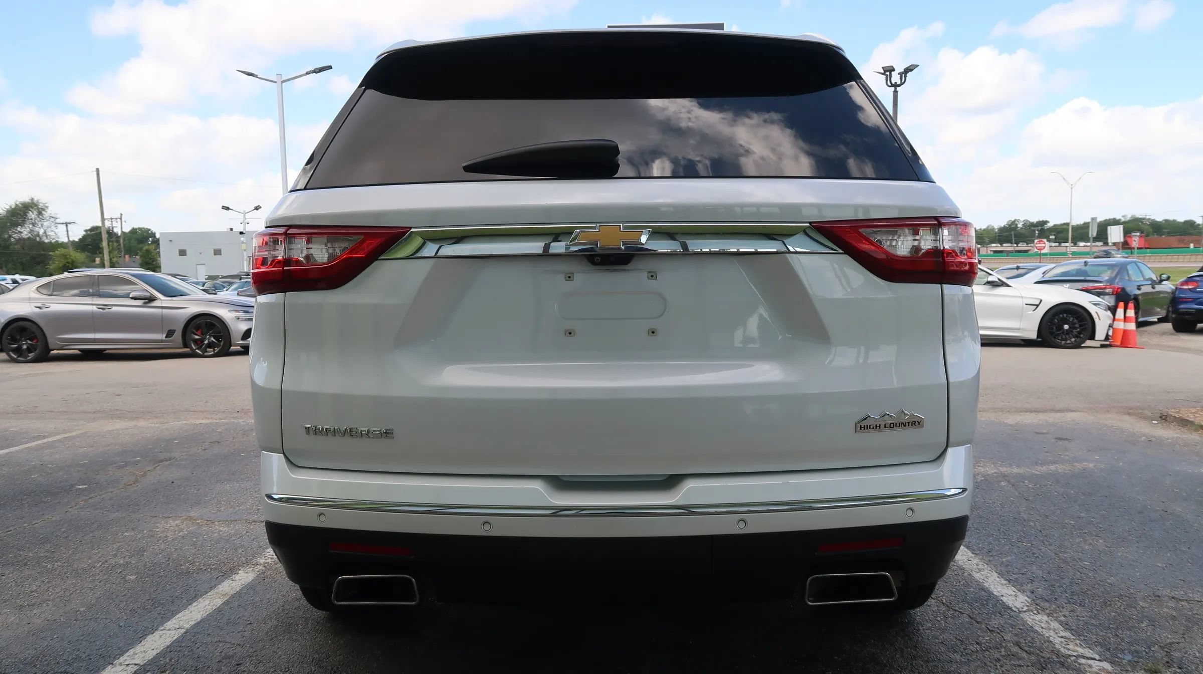 Used 2021 Chevrolet Traverse High Country FWD image 10