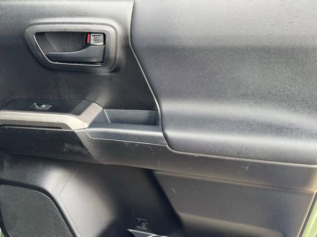 Used 2021 Toyota Tacoma SR5 w/ Trail Edition image 20