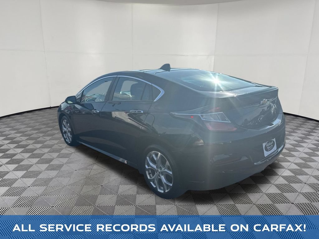 Used 2018 Chevrolet Volt Premier w/ Driver Confidence Package FWD image 3