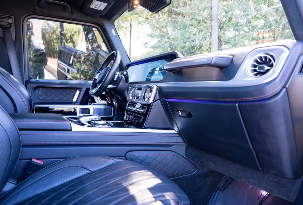 Used 2022 Mercedes-Benz G 550 image 23