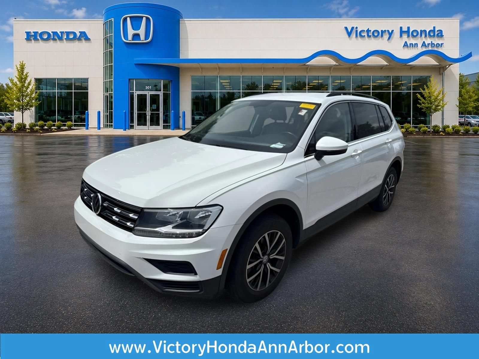 Used 2019 Volkswagen Tiguan SE AWD/4WD image 1