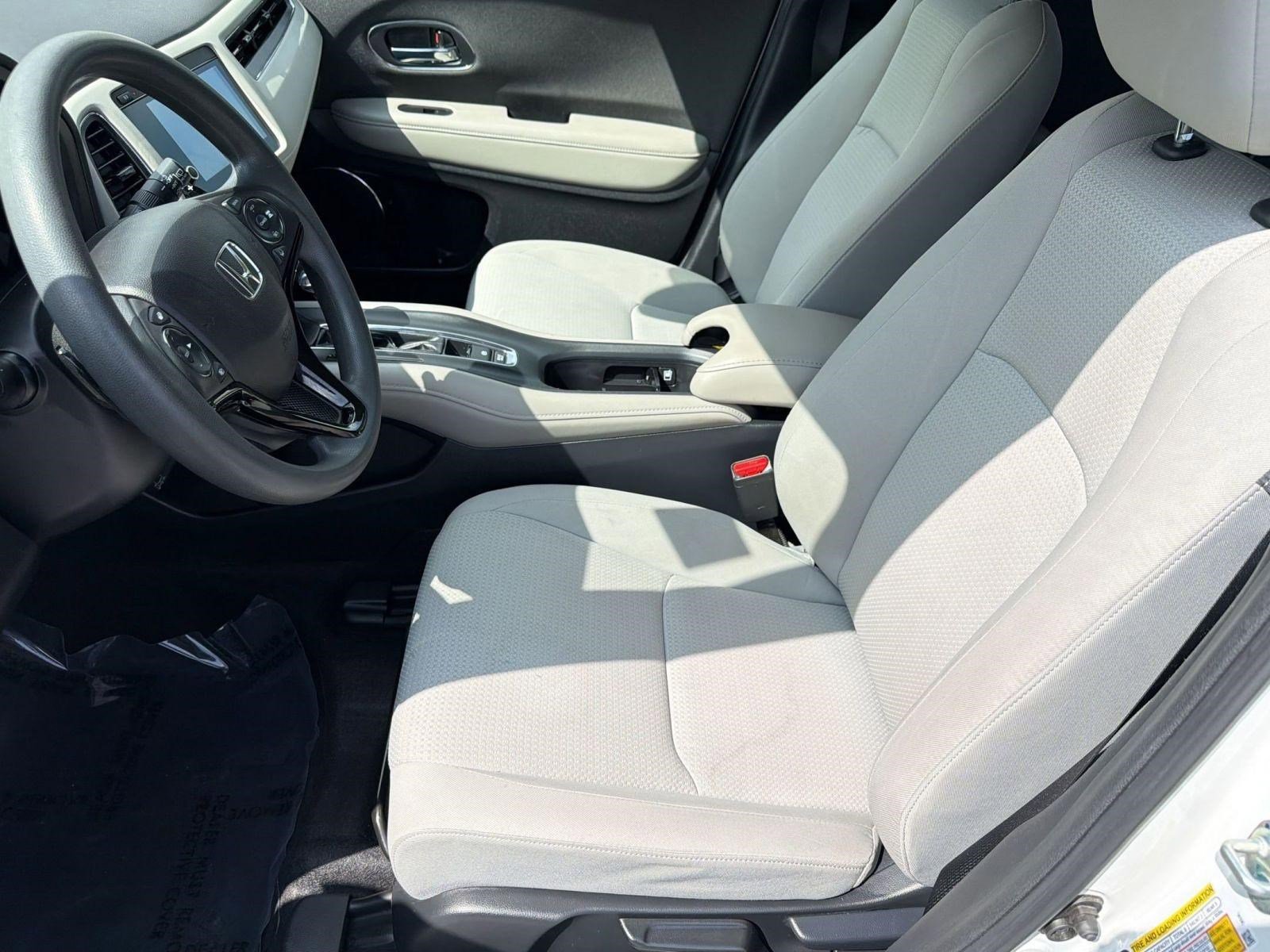 Used 2022 Honda HR-V EX image 5