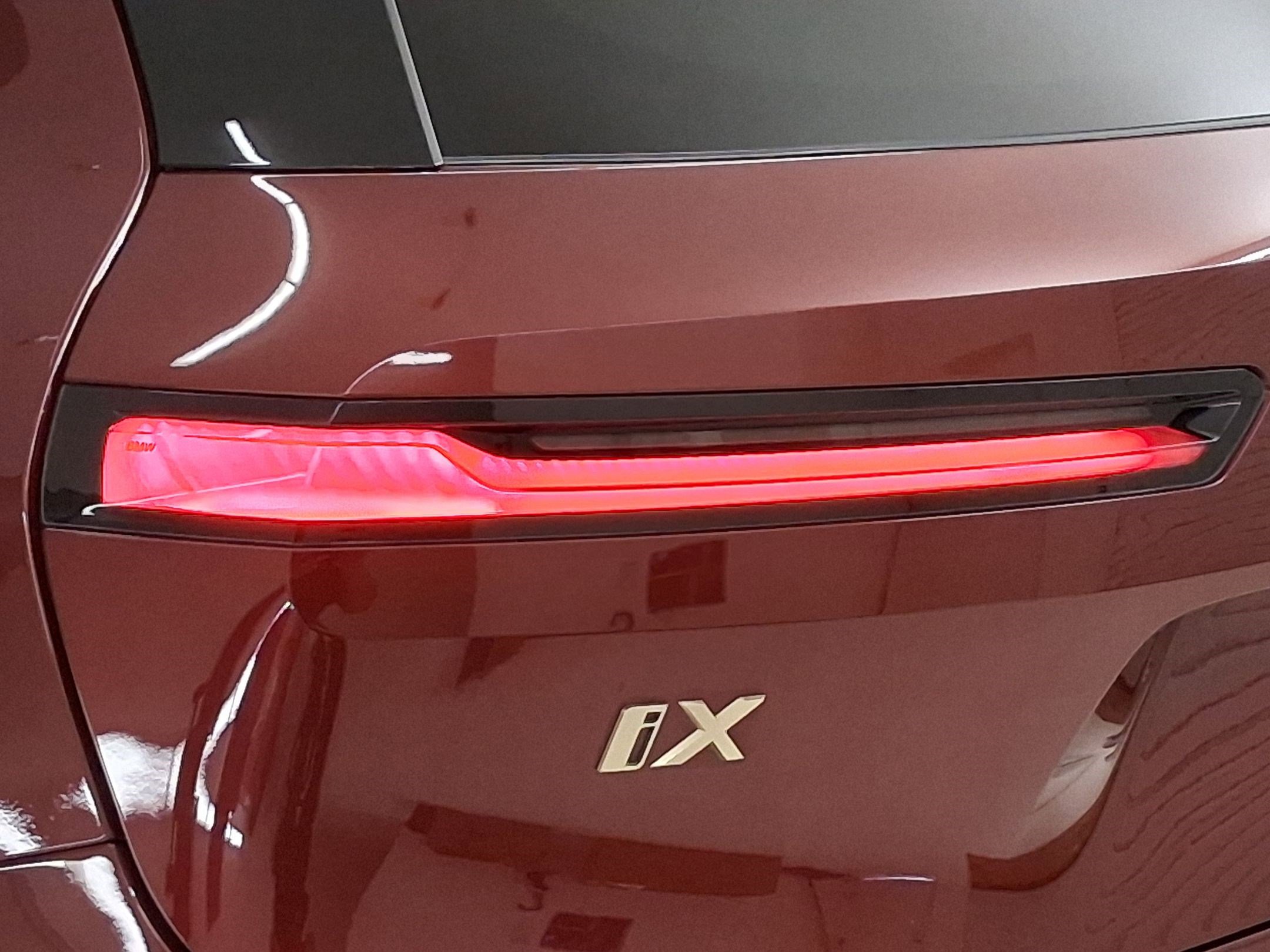 Certified 2023 BMW iX xDrive50 w/ Premium Package image 11