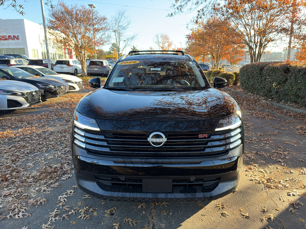 New 2026 Nissan Kicks SR w/ Cold Weather Package image 2