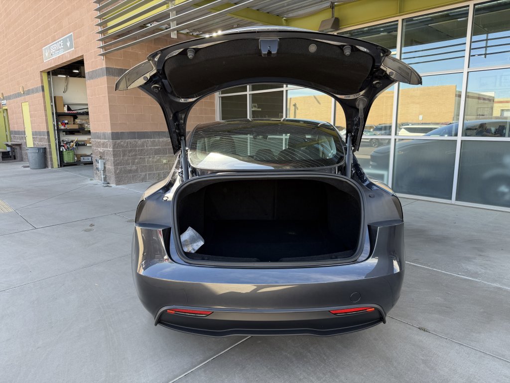 Used 2025 Tesla Model 3 Long Range image 40