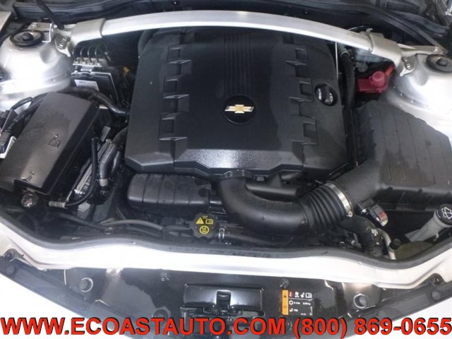 Used 2014 Chevrolet Camaro LT w/ RS Package RWD image 10