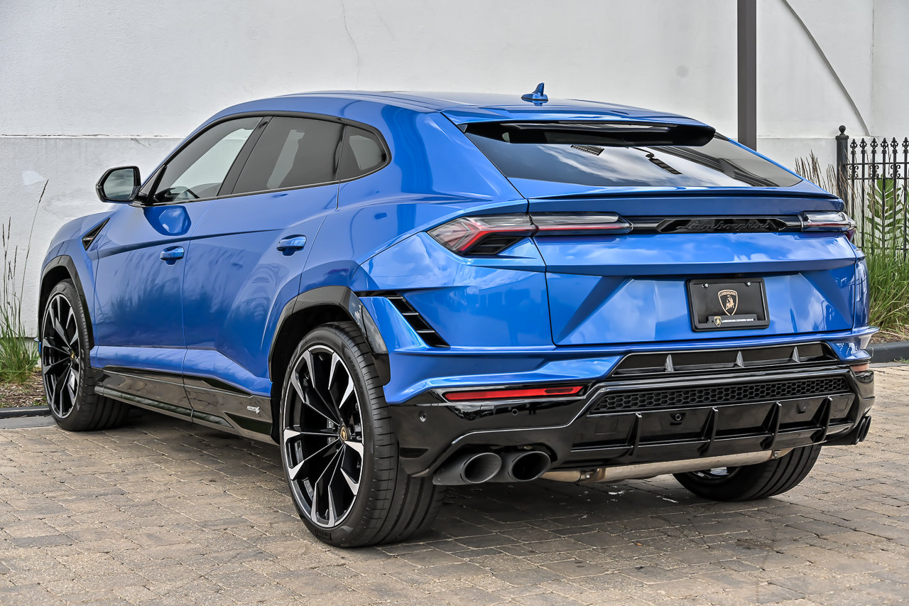 Used 2023 Lamborghini Urus S AWD/4WD image 11