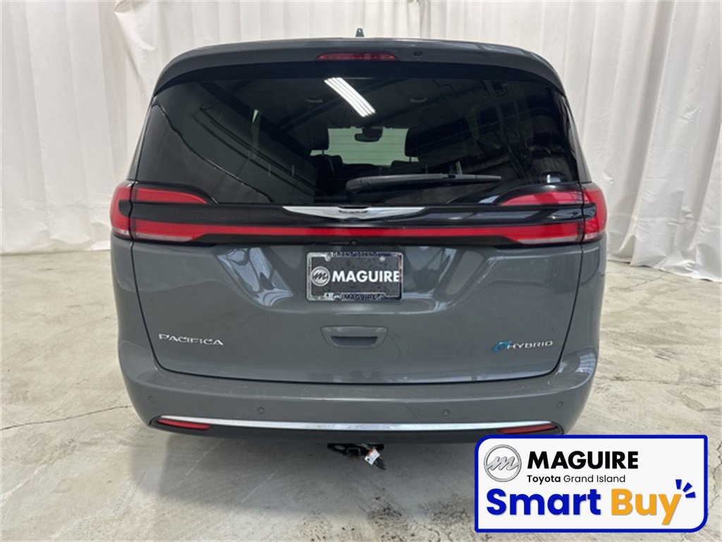 Used 2022 Chrysler Pacifica Touring-L image 31