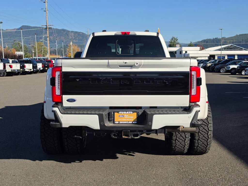 Certified 2025 Ford F450 Platinum w/ FX4 Off-Road Package AWD/4WD image 7