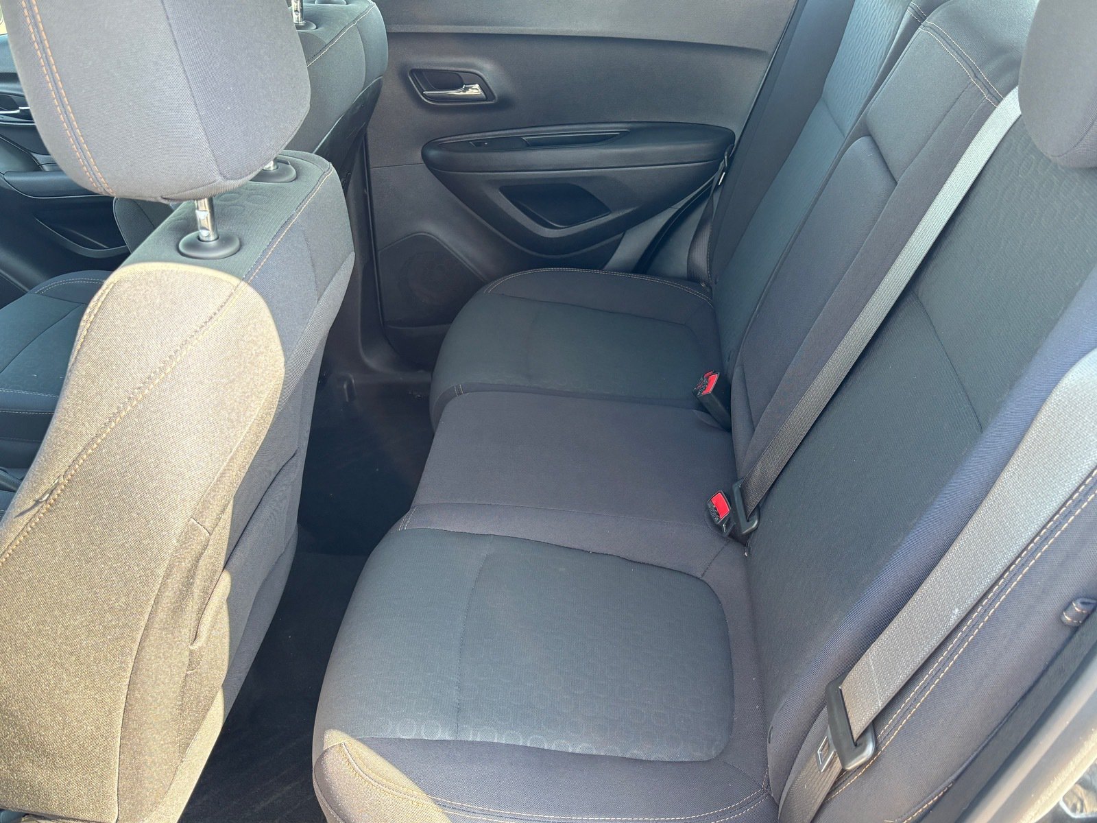 Used 2019 Chevrolet Trax LS FWD image 27