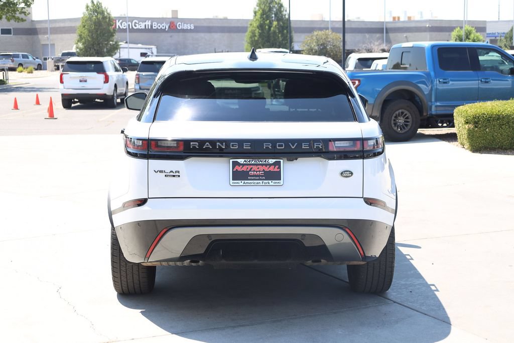 Used 2018 Land Rover Range Rover Velar R-Dynamic SE AWD/4WD image 5