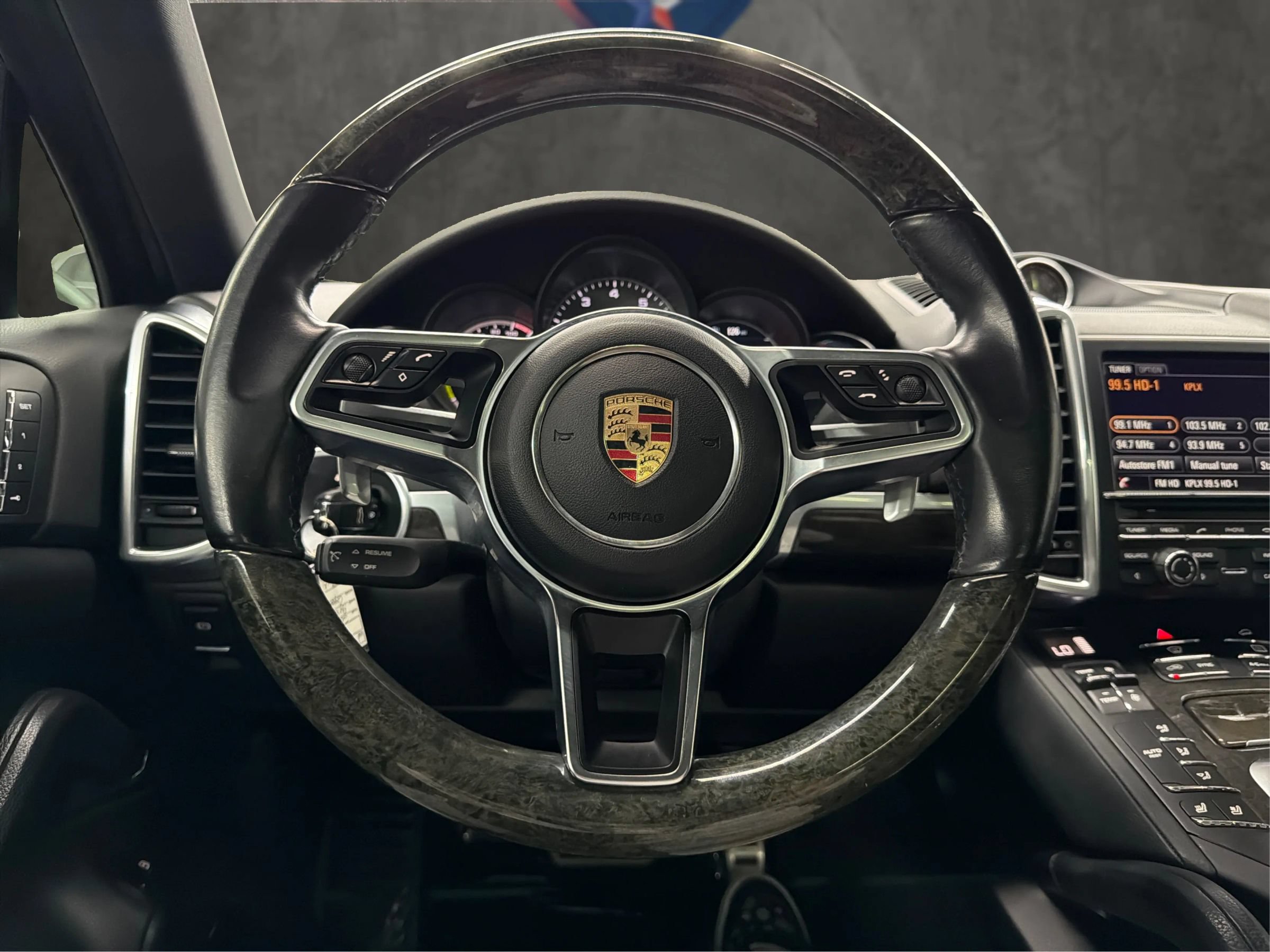 Used 2016 Porsche Cayenne S AWD/4WD image 35