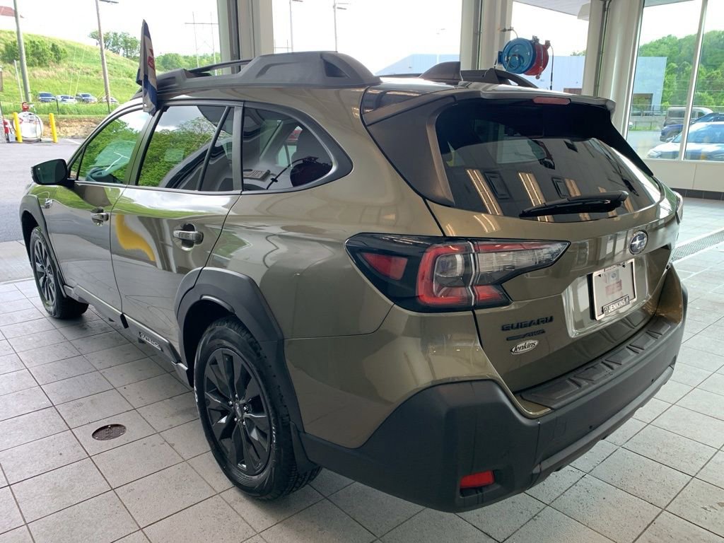 Used 2023 Subaru Outback Onyx Edition XT AWD/4WD image 15
