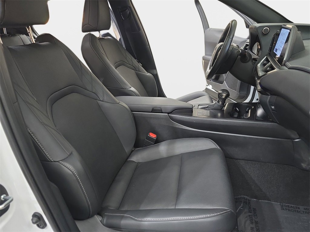 Used 2024 Lexus UX 250h F Sport image 10