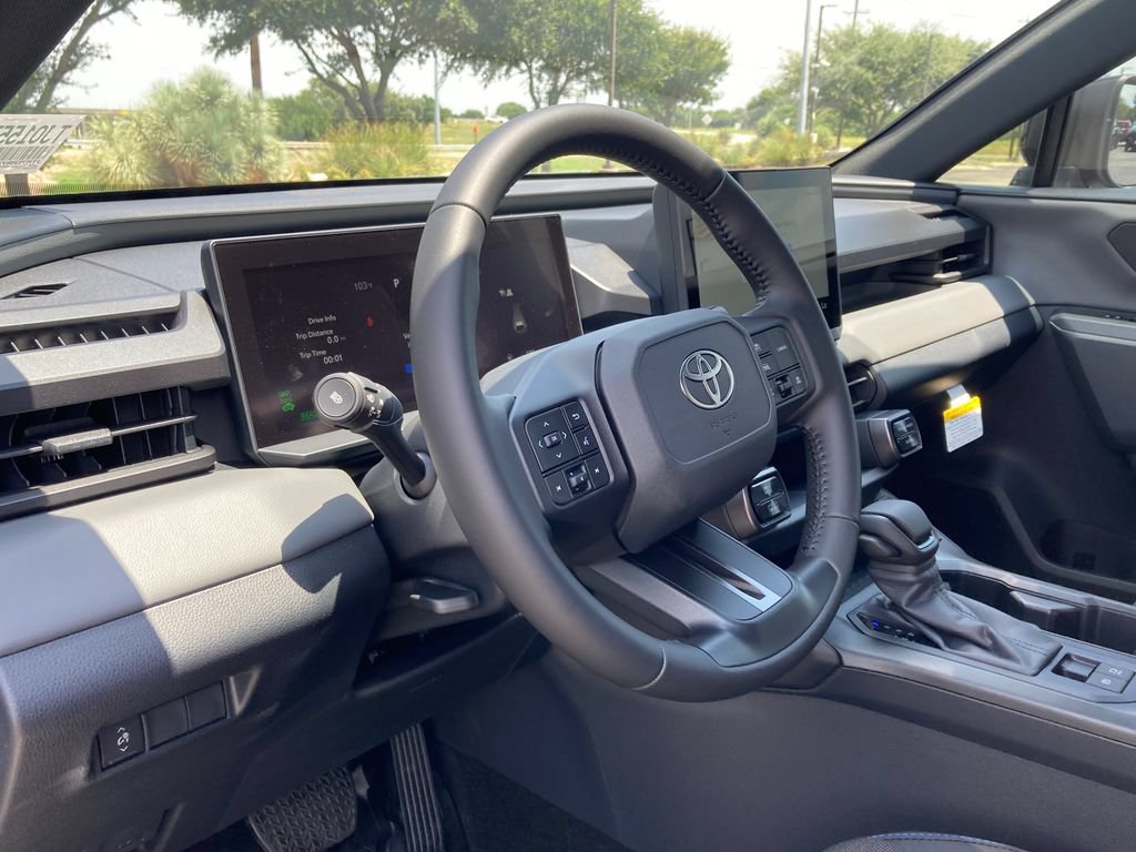 New 2026 Toyota RAV4 SE AWD/4WD image 1