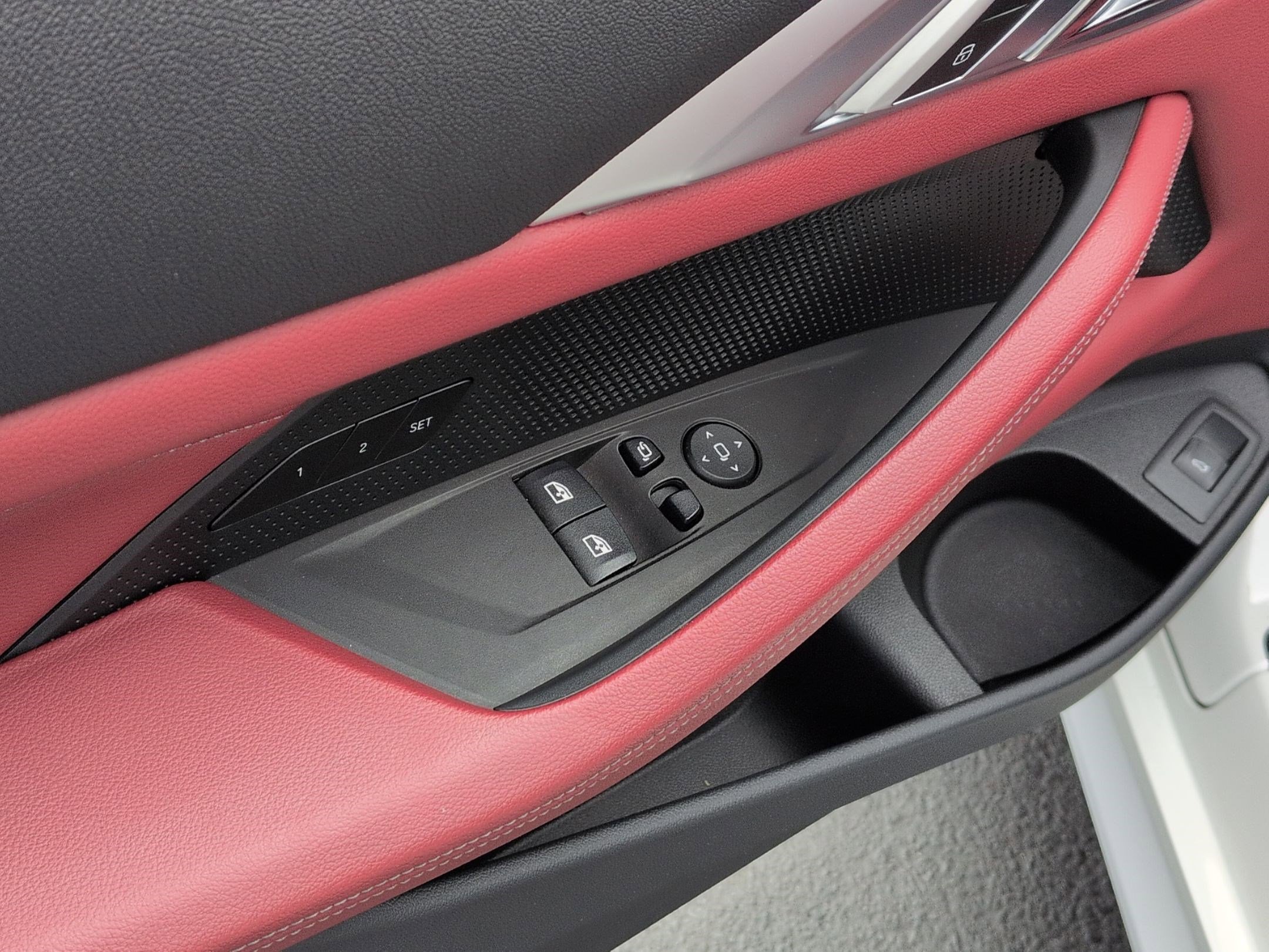 Certified 2024 BMW 430i Coupe w/ M Sport Package RWD image 15