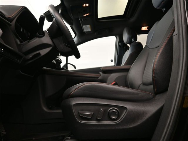 Used 2022 Toyota Sienna XSE image 14