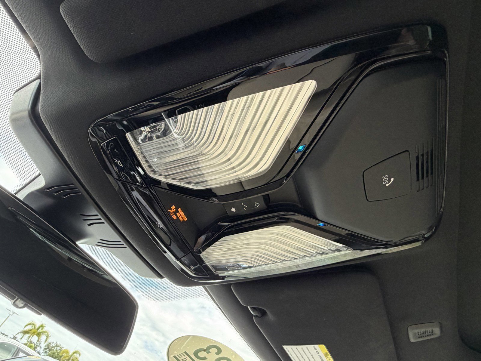 Certified 2023 BMW 530e w/ Premium Package RWD image 35
