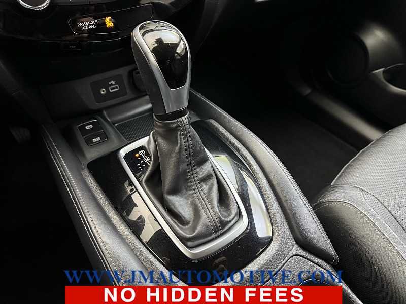 Used 2020 Nissan Rogue Sport SL AWD/4WD image 31