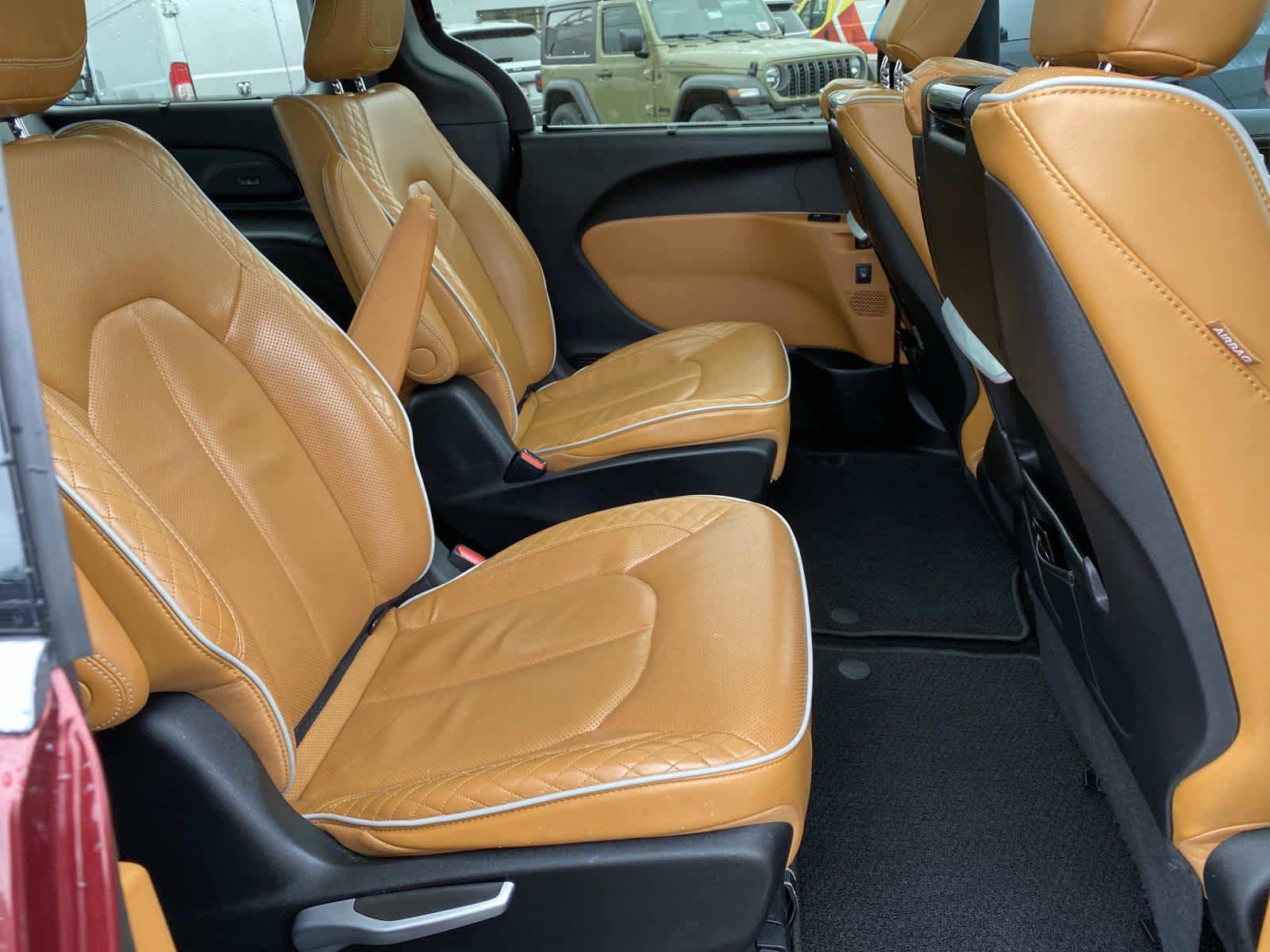 Certified 2022 Chrysler Pacifica Pinnacle image 29