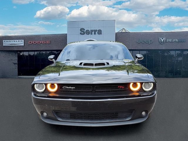 Used 2015 Dodge Challenger R/T Plus RWD image 2