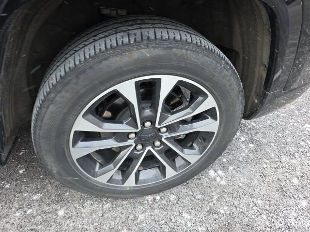 Used 2022 Jeep Grand Cherokee Overland w/ Advanced Protech Group III image 12