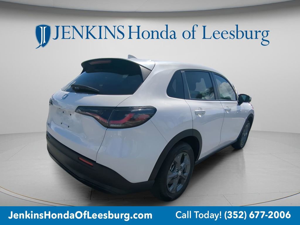 New 2026 Honda HR-V LX image 3