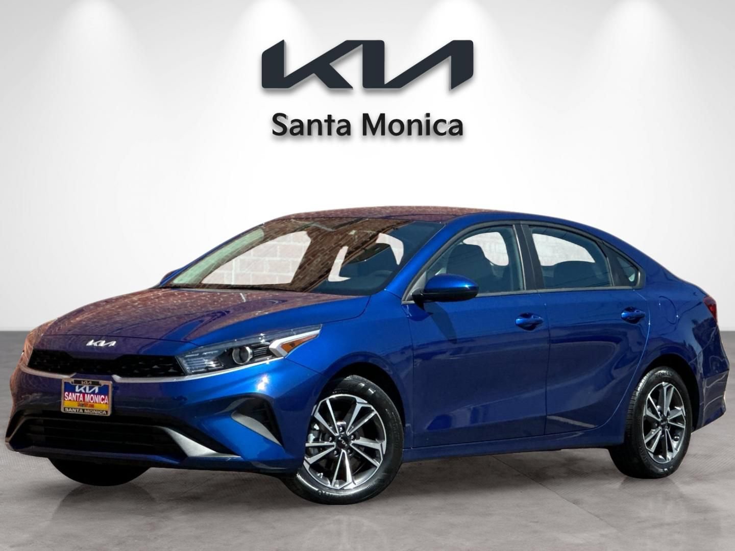 Certified 2024 Kia Forte LXS FWD image 2