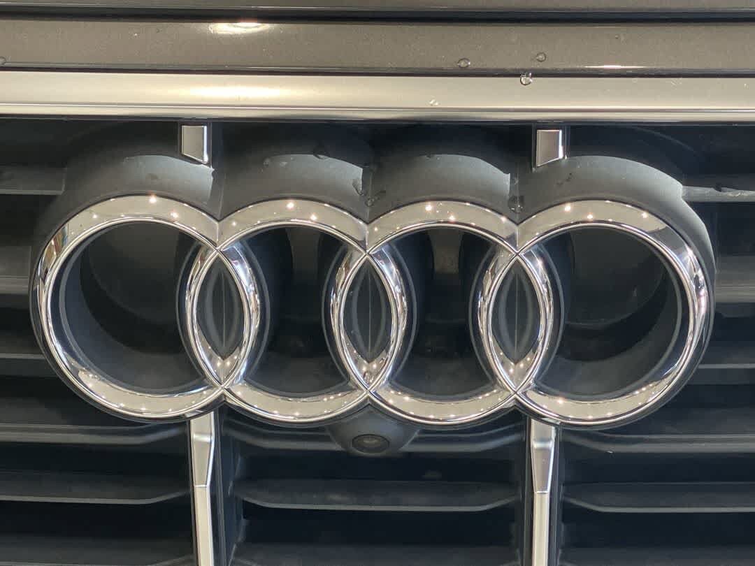 Used 2020 Audi Q7 2.0T Premium AWD/4WD image 10