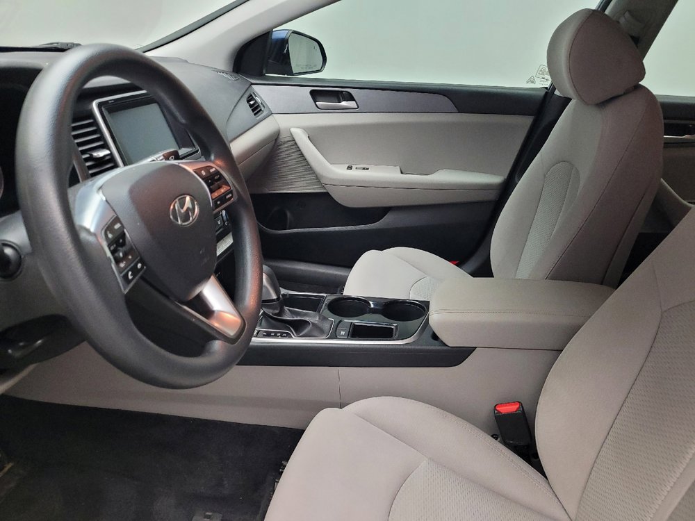 Used 2018 Hyundai Sonata SE FWD image 17