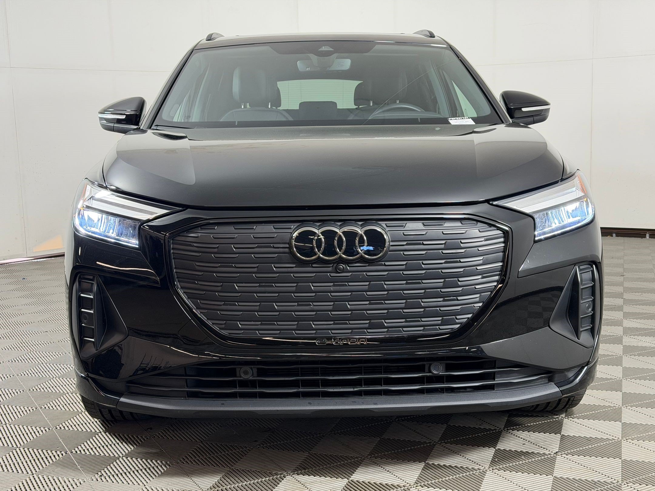 Certified 2025 Audi Q4 e-tron Premium w/ Convenience Package RWD image 6
