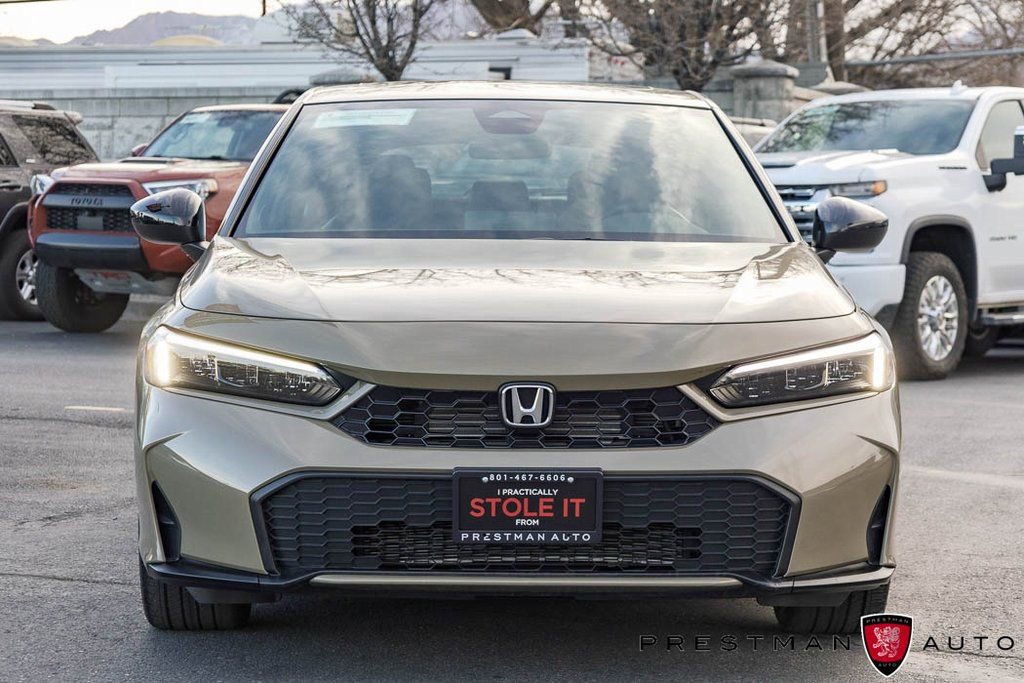 Used 2025 Honda Civic Sport image 13