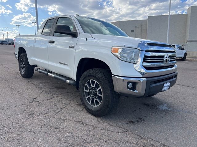 Used 2016 Toyota Tundra SR5 w/ SR5 Upgrade Package AWD/4WD image 8