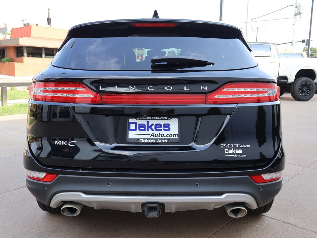 Used 2017 Lincoln MKC Reserve FWD image 5
