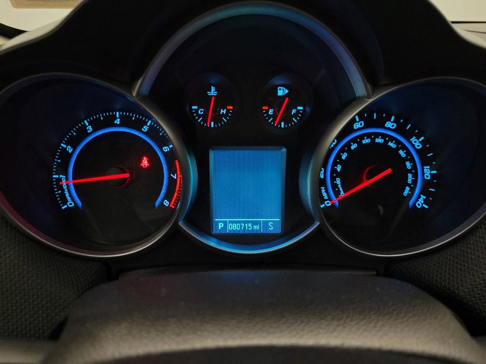 Used 2014 Chevrolet Cruze LT image 23