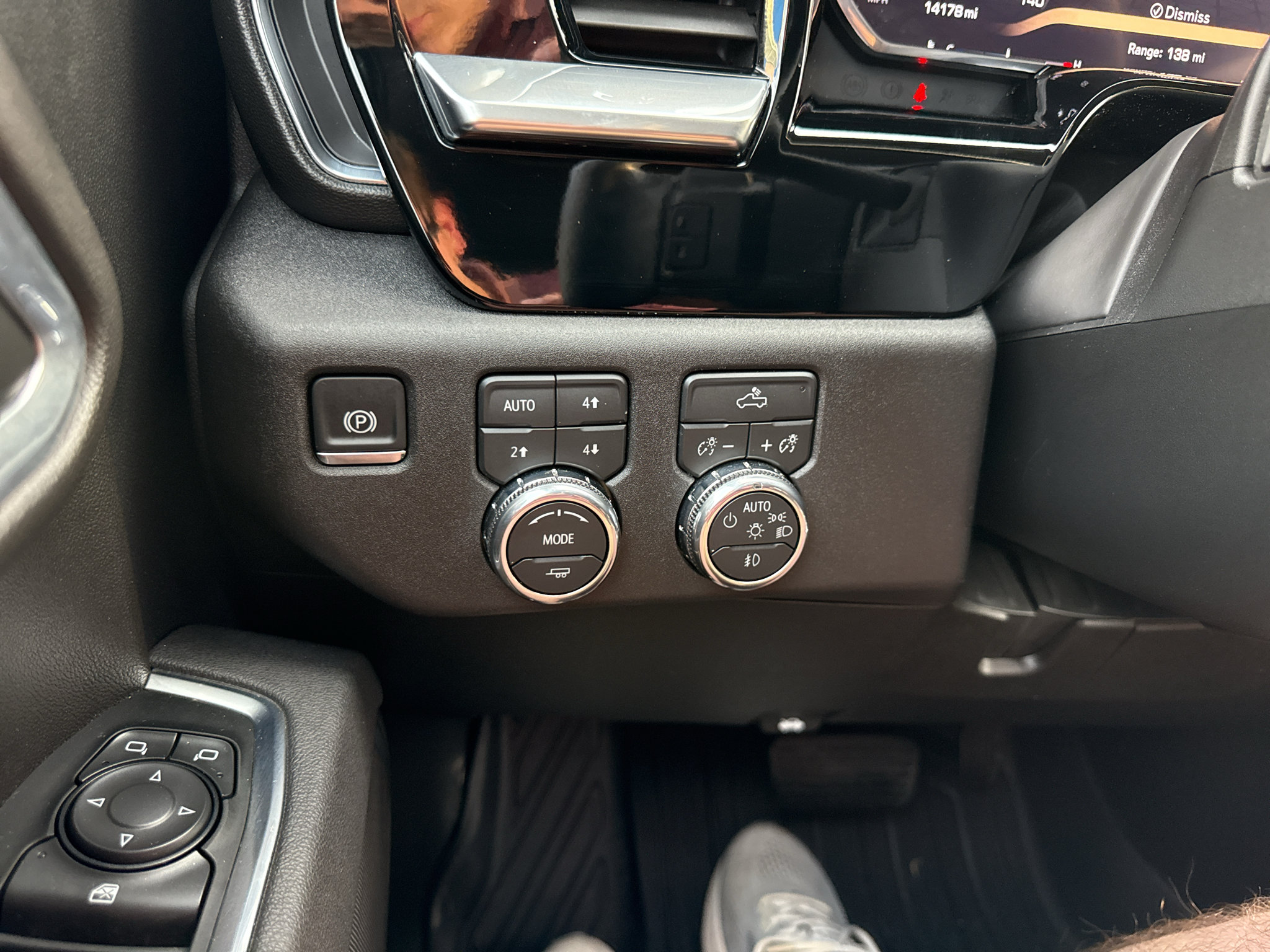 Used 2026 GMC Sierra 1500 Elevation AWD/4WD image 23