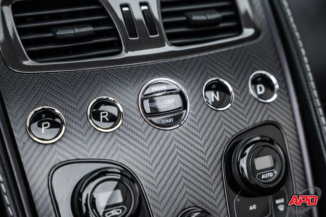 Used 2016 Aston Martin Vanquish Volante RWD image 26