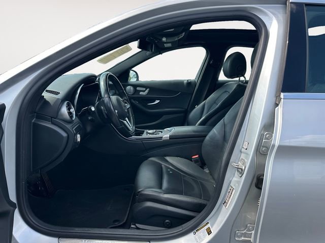 Used 2021 Mercedes-Benz C 300 4MATIC Sedan w/ Premium Package image 9