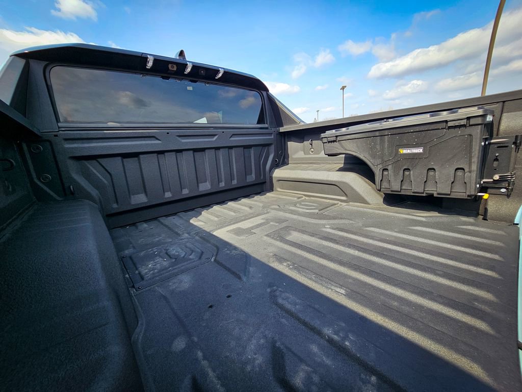 Used 2024 GMC Hummer EV 2X w/ LPO, Storage Package image 6