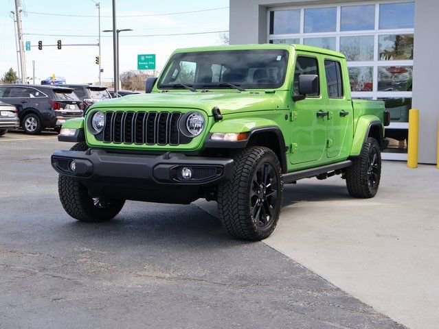Used 2025 Jeep Gladiator Sport image 4