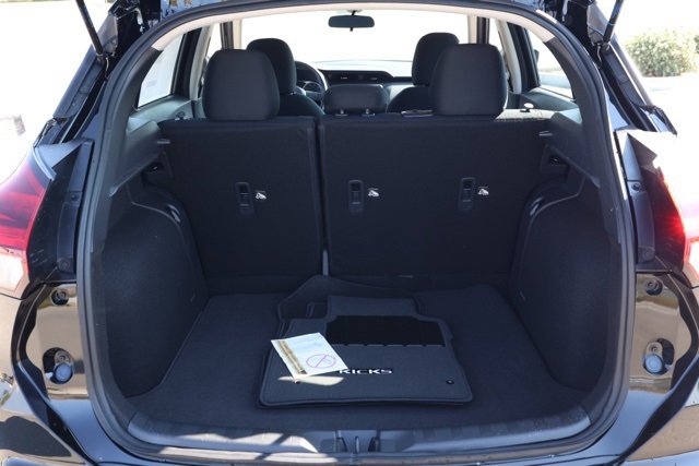 New 2025 Nissan Kicks Play S image 16