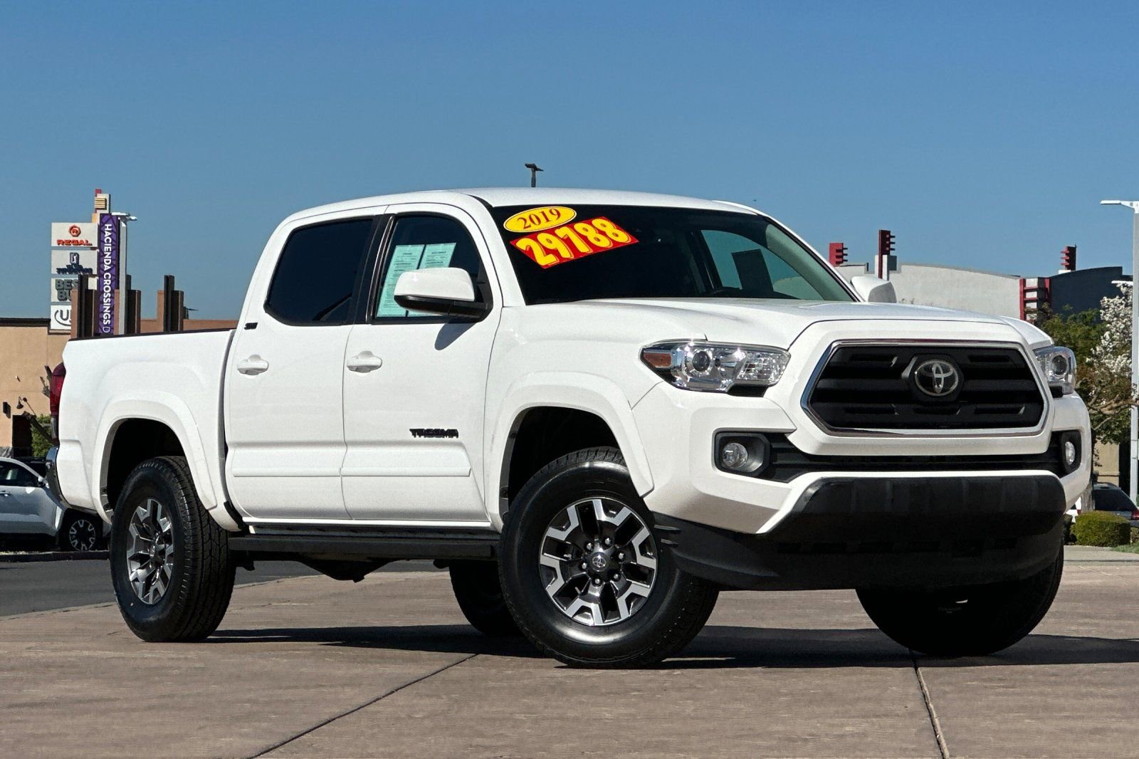 Certified 2019 Toyota Tacoma SR5 video 2