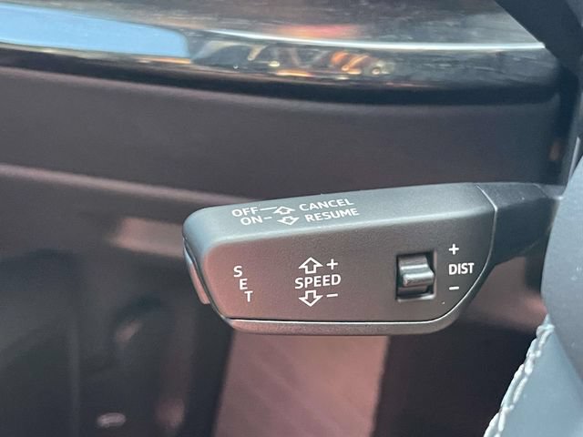 Certified 2025 Audi Q8 Prestige AWD/4WD image 23