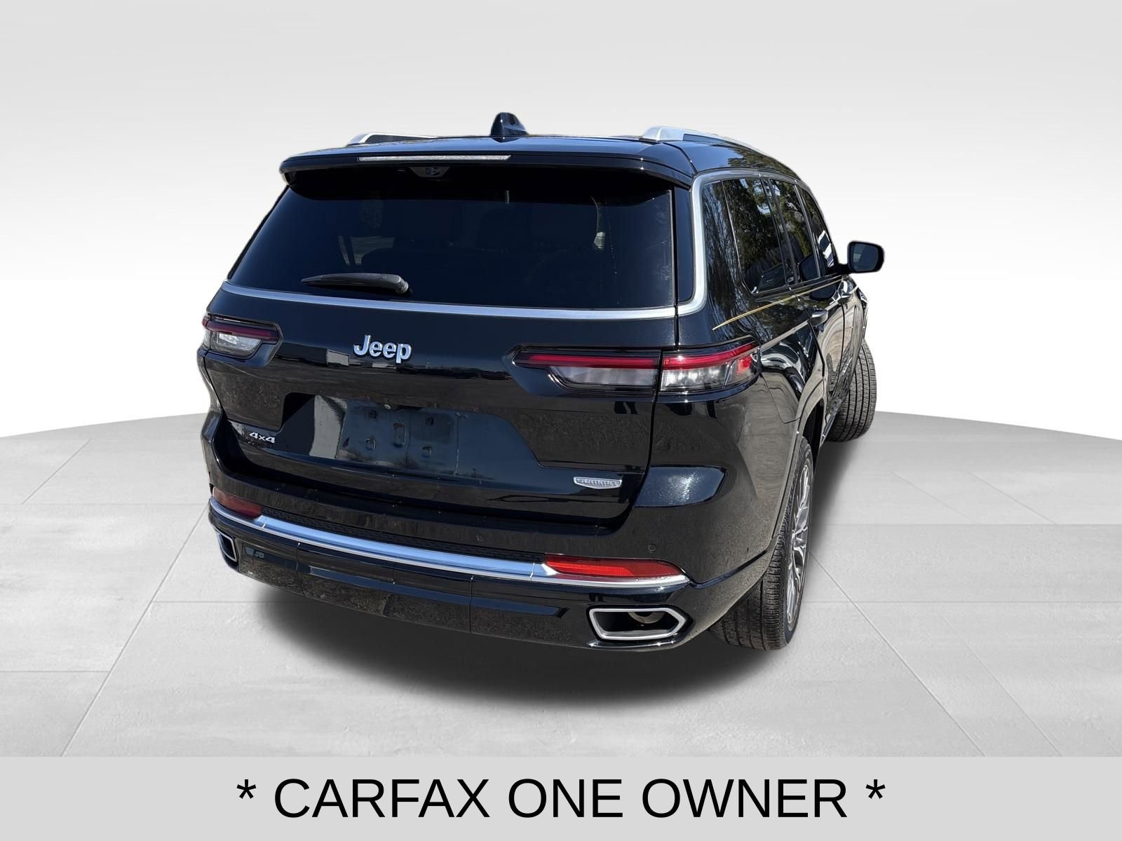 Used 2023 Jeep Grand Cherokee L Summit image 5