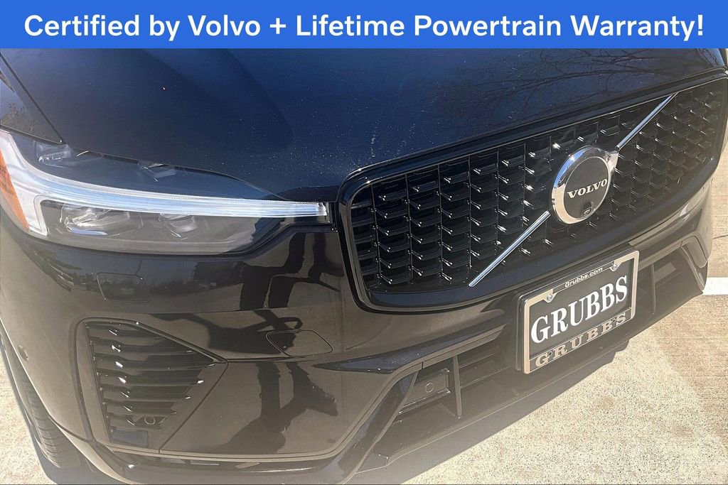 Used 2025 Volvo XC60 B5 Plus image 37