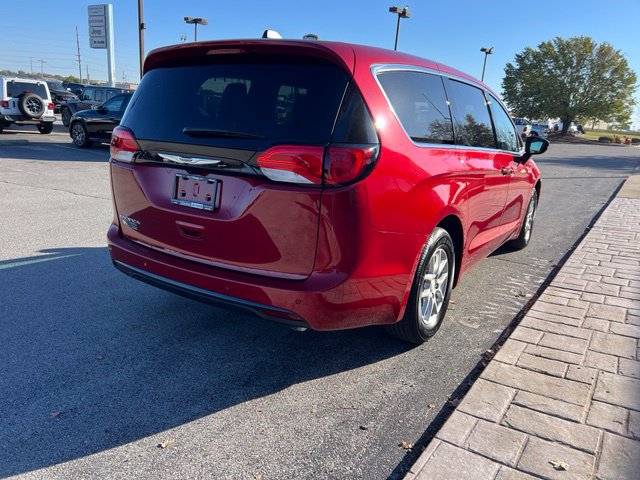 New 2027 Chrysler Pacifica LX FWD image 6