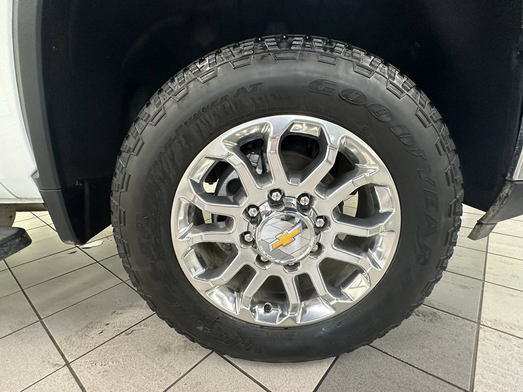 Certified 2025 Chevrolet Silverado 2500 LTZ w/ LTZ Premium Package image 39