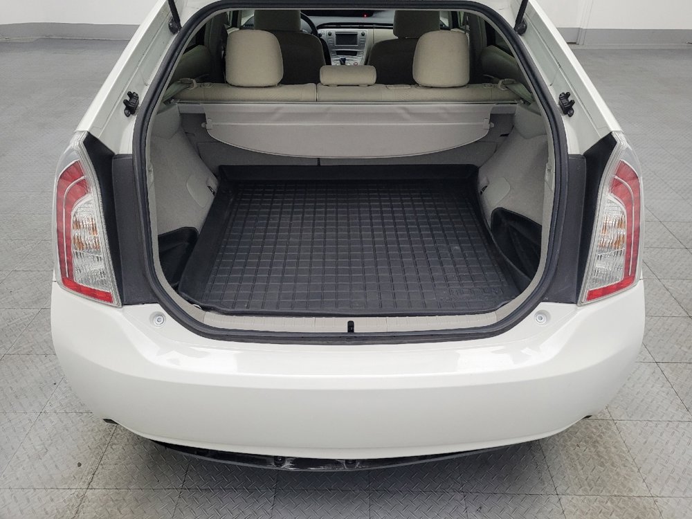 Used 2015 Toyota Prius Two image 29