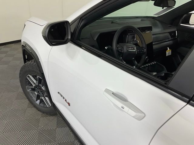 New 2026 GMC Terrain AT4 w/ LPO, Floor Liner Package image 42