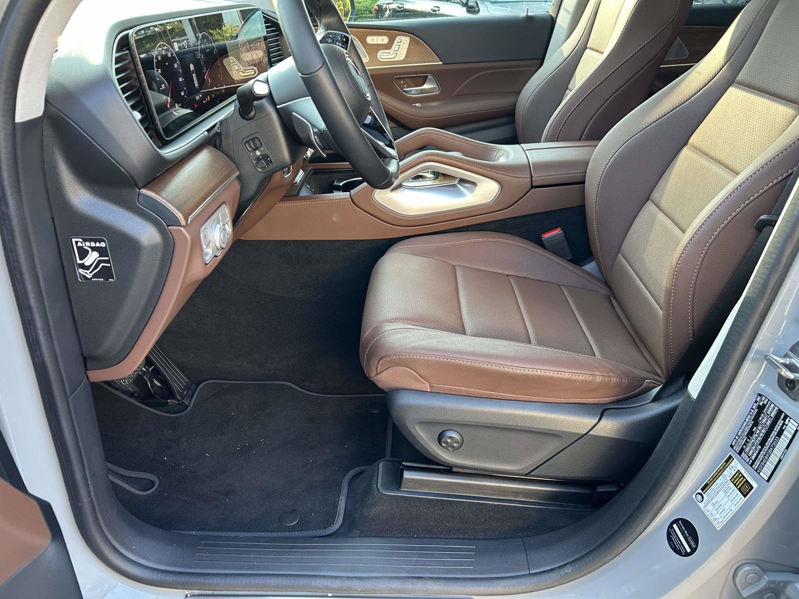 Certified 2025 Mercedes-Benz GLE 350 4MATIC image 19